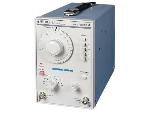 Low Frequency Signal Generator