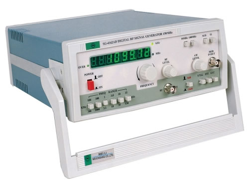 150 MHz RF Signal Generator